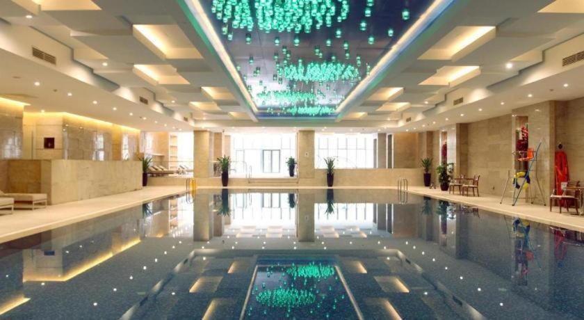 Kun Tai Glory Hotel Beijing Wangjing Экстерьер фото